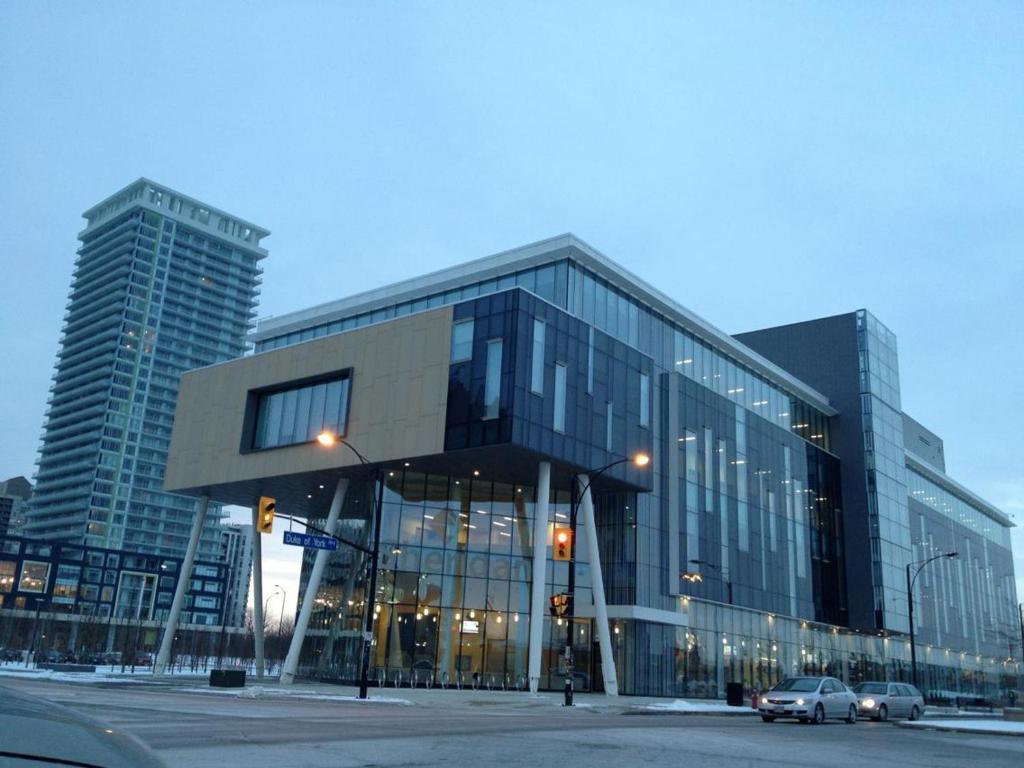 Square One Fully Furnished Suite Mississauga Kültér fotó